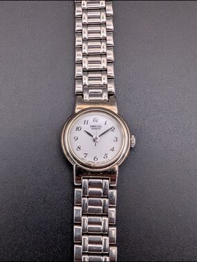 Seiko Silver Women’s Quartz Bracelet Watch - White Dial